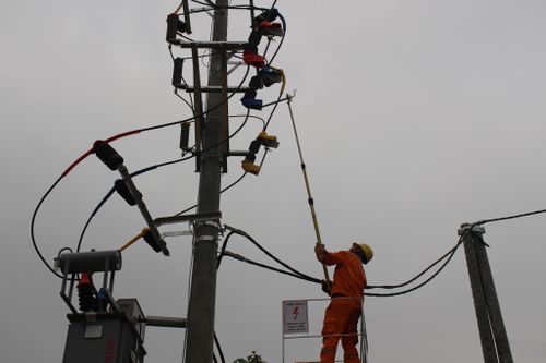 Hoàn thành cấp điện cho 110 hộ dân bản Nậm Cầy