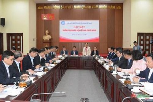 Liên hiệp các tổ chức hữu nghị Việt Nam gặp mặt Trưởng Cơ quan đại diện Việt Nam ở nước ngoài