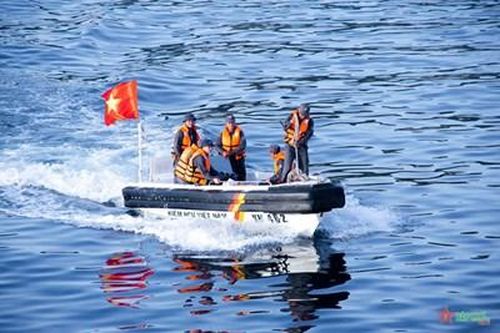 Chi đội Kiểm ngư số 4: Trưởng thành trong bão tố