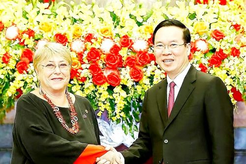 Chủ tịch nước Võ Văn Thưởng tiếp cựu Tổng thống Chile Michelle Bachelet