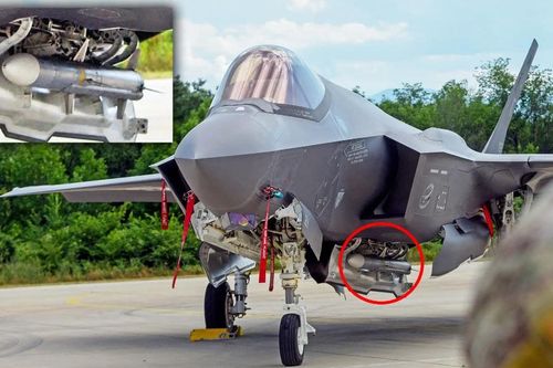 Cỗ máy đánh chặn F-35 mang lượng tên lửa kỷ lục