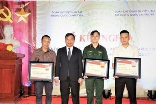 Lưu học sinh Việt Nam thúc đẩy hoạt động kết nghĩa tại Campuchia