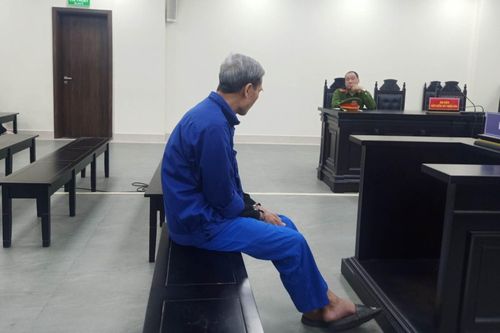 Lĩnh 11 năm tù vì chém nhân tình 'thập tử nhất sinh'