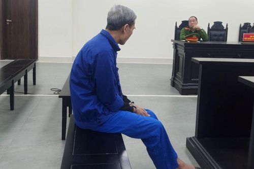 Dùng dao chém nhân tình, người đàn ông lĩnh án 11 năm tù