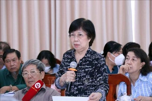Xây dựng chính sách, pháp luật bảo đảm an sinh xã hội của người dân