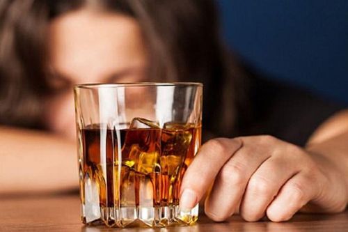 Những thói quen phổ biến làm suy giảm hệ miễn dịch của bạn