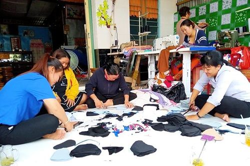 Nhiều mô hình giúp đỡ hội viên phụ nữ khó khăn thoát nghèo