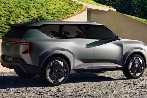 Ra mắt Kia EV5 Concept: Chiếc crossover chạy điện sẽ thay thế Sorento trong tương lai?