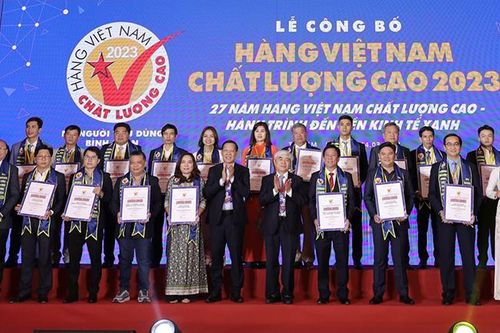 CALOFIC: Liên tiếp 24 năm giữ vững danh hiệu 'Hàng Việt Nam chất lượng cao'