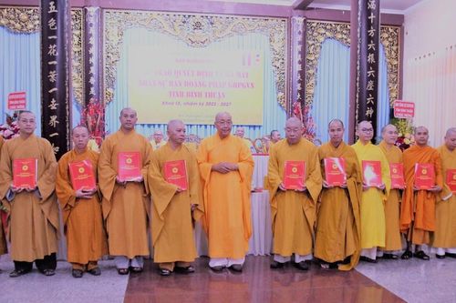 Bình Thuận: Trao quyết định chuẩn y nhân sự Ban Hoằng pháp GHPGVN tỉnh