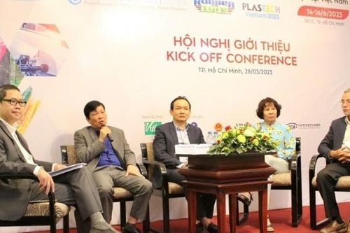 230 doanh nghiệp tham dự chuỗi triển lãm quốc tế chuyên ngành sơn, giấy, cao su và nhựa