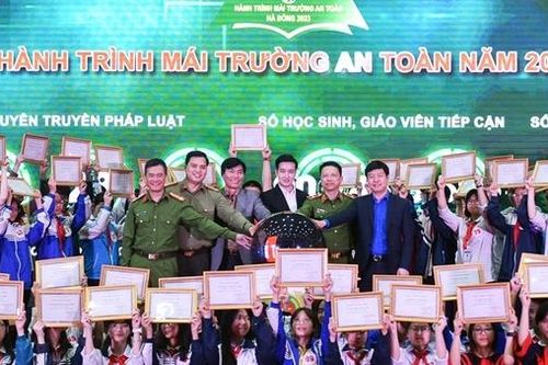 Đảm bảo tốt an ninh học đường, kéo giảm vi phạm pháp luật trong thanh thiếu niên