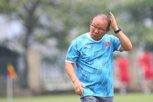 Rộ tin HLV Park Hang-seo tái xuất ở V-League