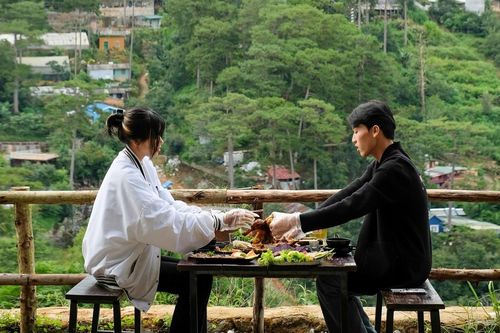 Người trẻ ăn gì khi lên Đà Lạt trốn nóng