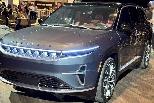 Xem trước thiết kế của bộ đôi xe điện Jeep Wagoneer và Jeep Recon