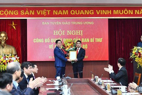 Đồng chí Vũ Thanh Mai giữ chức Phó Trưởng Ban Tuyên giáo Trung ương