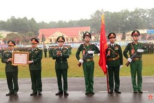 Lữ đoàn Phòng không 673 đón nhận Huân chương Bảo vệ Tổ quốc hạng Nhất