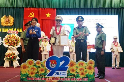 Tuyên dương 10 gương mặt thanh niên Công an TP Đà Nẵng tiêu biểu