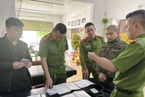 Đồng loạt kiểm tra hàng trăm cơ sở cầm đồ, cho vay tài chính
