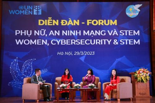Thúc đẩy phụ nữ làm chủ lĩnh vực khoa học, công nghệ, kỹ thuật và không gian mạng