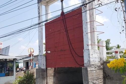 Loạt cống ngăn mặn ở Kiên Giang 'phơi nắng' nhiều năm