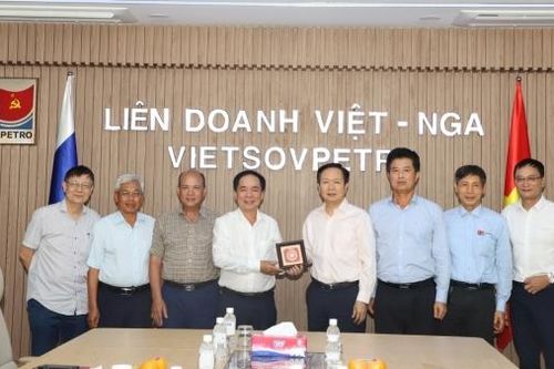 Hội Dầu khí Việt Nam làm việc với Vietsovpetro - Tiến tới ký thỏa thuận hợp tác
