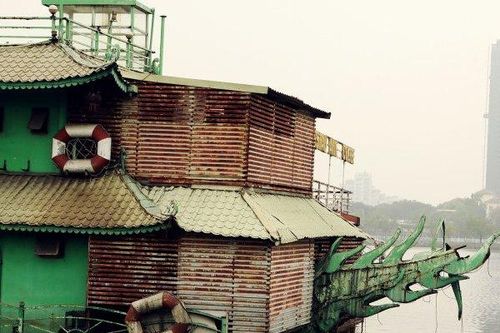 Những chiếc 'tàu ma' cuối cùng ở Hồ Tây