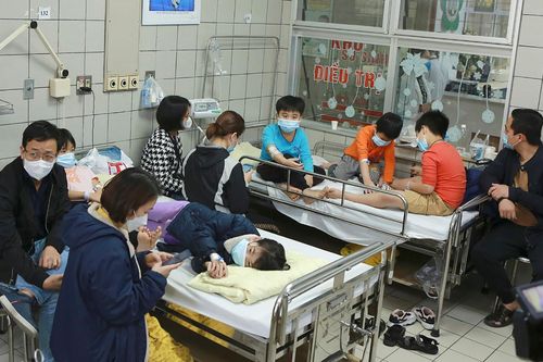 Hà Nội: Toàn bộ bệnh nhi của Trường tiểu học Kim Giang trong vụ nghi ngộ độc thực phẩm đã xuất viện