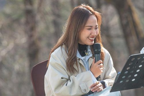 'Nàng thơ của Sơn Tùng' một thời: Nhan sắc càng 'thăng hạng', hát tiếng Hàn cực mượt
