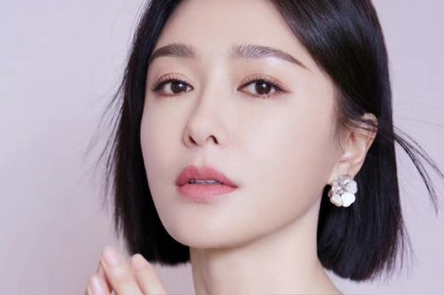 Tần Lam 'Diên Hi Công Lược' bị nghi ngầm thừa nhận tình cảm với đàn em