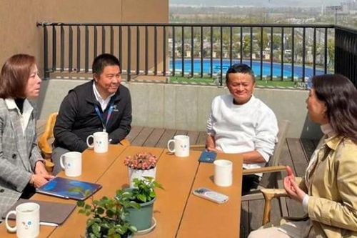 Cuộc sống 'hậu Alibaba' của Jack Ma