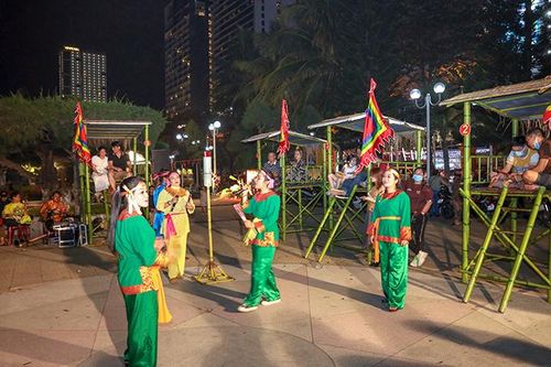 Phát huy giá trị bài chòi