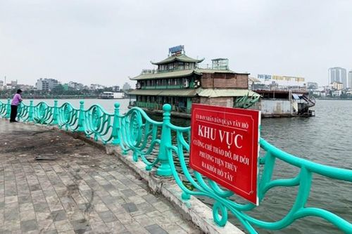 Bí thư Hà Nội yêu cầu chưa xem xét đưa du thuyền Hồ Tây hoạt động trở lại