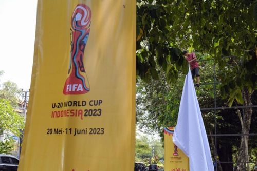 Indonesia bị tước quyền chủ nhà U20 World Cup