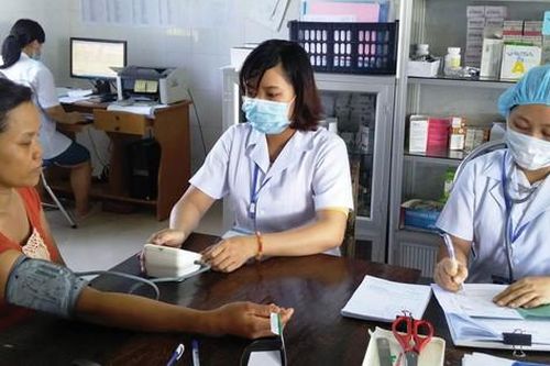 Cần đầu tư thỏa đáng cho y tế cơ sở