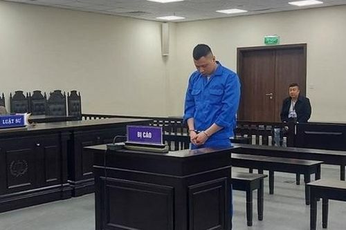 Mua ô tô hộ bạn, đặt định vị rồi chiếm đoạt luôn xe