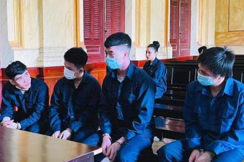 Nhóm tổ chức hoạt động tệ nạn tại nhà hàng karaoke Sài Gòn Star lãnh án