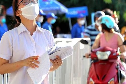 Các trường Hà Nội dồn sức ôn tập cho học sinh trước kỳ thi vào lớp 10