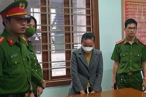 Bắt nguyên Phó giám đốc phòng giao dịch chi nhánh ngân hàng Agribank ở Quảng Trị