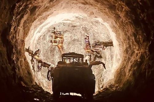 Về đích đúng hẹn hầm dẫn nước dự án Nhà máy thủy điện Ialy mở rộng