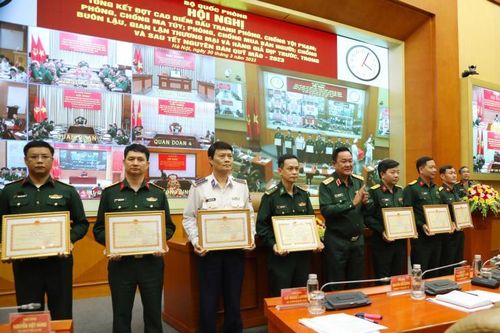 Tiếp tục đẩy mạnh công tác đấu tranh phòng, chống tội phạm và vi phạm pháp luật