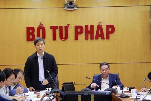Họp Tổ nghiên cứu soạn thảo dự án Luật Thủ đô (sửa đổi)