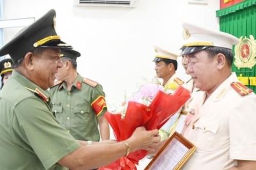 Công an tỉnh Trà Vinh điều động, bổ nhiệm nhiều cán bộ lãnh đạo