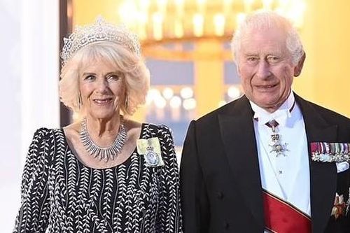 Hoàng hậu Camilla phá vỡ truyền thống