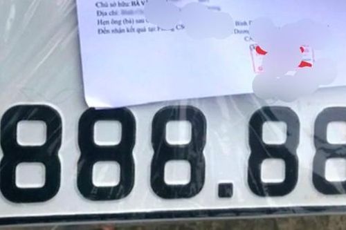 2 người bấm ra 4 biển số xe siêu đẹp là vợ chồng kinh doanh xe máy