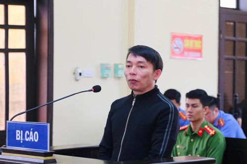 Thuê xe ô tô rồi mang đi cầm cố