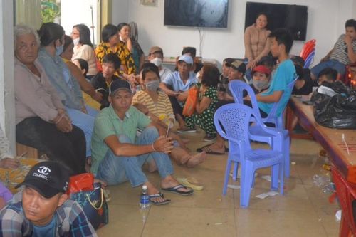 Long An: Khởi tố 21 đối tượng tụ tập trong nhà riêng đánh bạc qua mạng