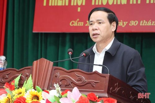 Cẩm Xuyên bàn giải pháp 'tăng tốc' phát triển kinh tế - xã hội năm 2023