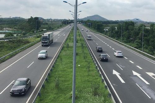 Đề xuất mở rộng cao tốc đoạn Đại Xuyên-Liêm Tuyền lên thành 6 làn xe