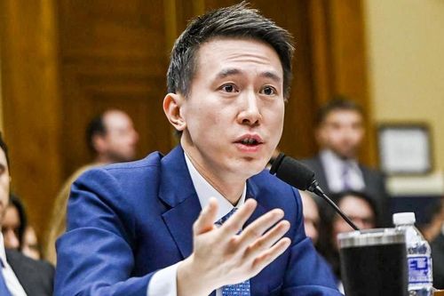 Thọ Tử Nhai - CEO của TikTok bị điều trần trước Quốc hội Mỹ